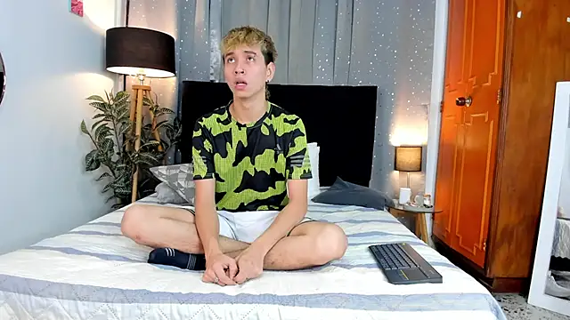 Brian-Ausslos online show from 02/14/25, 06:02