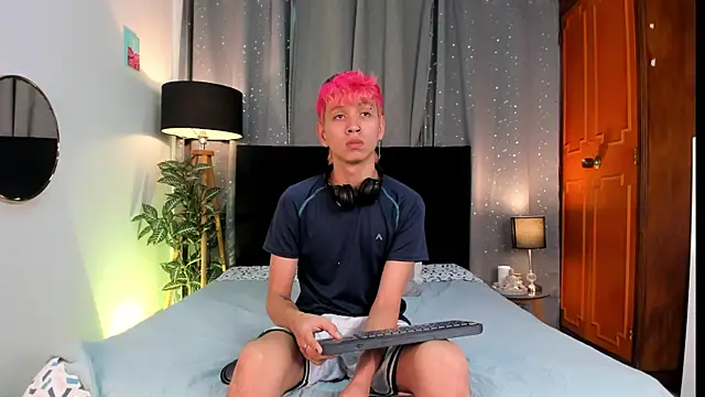 Brian-Ausslos online show from 03/11/25, 04:43