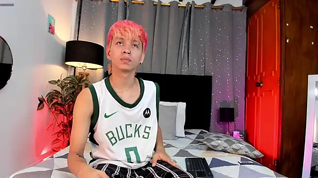 Brian-Ausslos online show from 03/22/25, 04:56