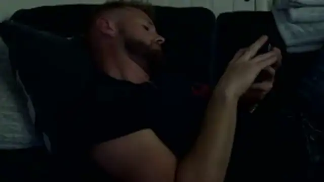 Snapshot of bjay1210 chatting on 10/28/25, 10:52 bjay1210 online show from 10/28/25, 10:52