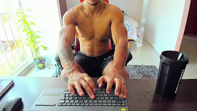 Adam Valenciia online show from 09/21/25, 02:51