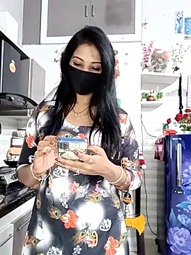 Best-Couple online show from 05/11/26, 01:55