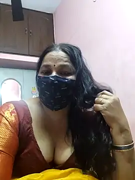 siri0186 online show from 02/13/25, 06:20