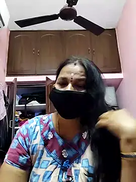 siri0186 online show from 02/19/25, 05:16