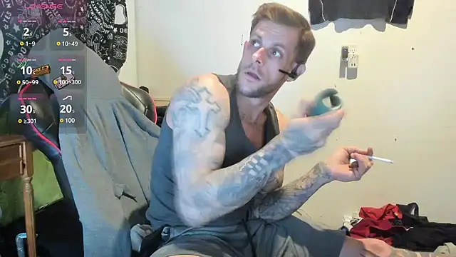 Snapshot of JamesMichael88 chatting on 03/12/25, 03:35 JamesMichael88 online show from 03/12/25, 03:35