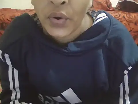 Hot-shanvi online show from 02/01/25, 03:19