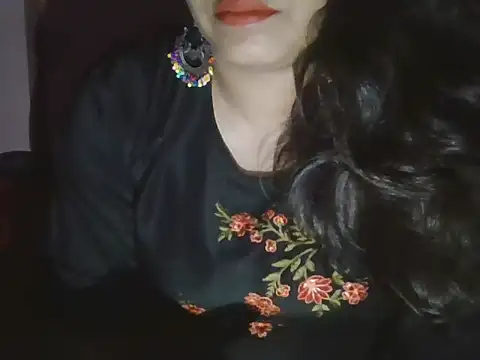 Hot-shanvi online show from 04/01/26, 05:32