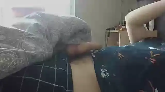 Snapshot of 19ansdejagrand chatting on 01/11/25, 11:56 19ansdejagrand online show from 01/11/25, 11:56