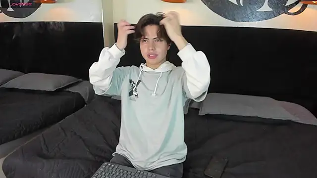 CollinStone online show from 02/06/25, 08:13