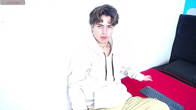 CollinStone online show from 02/21/25, 07:43