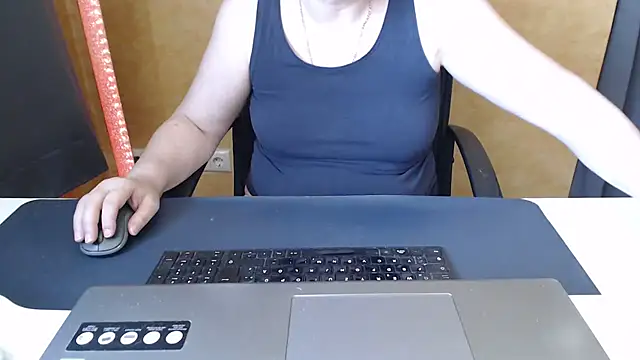 Sweet Phoenix online show from 07/04/26, 09:04