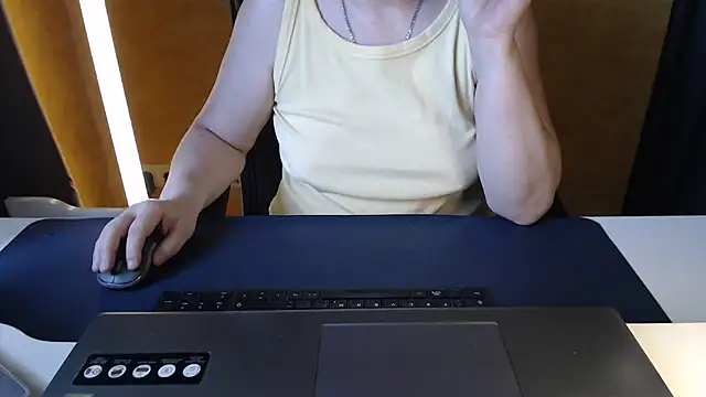 Sweet Phoenix online show from 07/07/26, 08:29