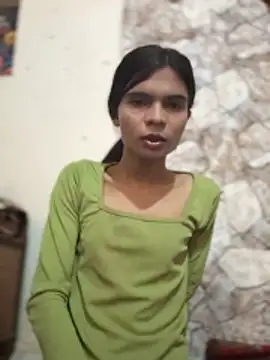 Enna Zarza  online show from 06/11/26, 06:55