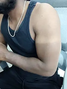 Snapshot of hot_boy_dic chatting on 11/24/25, 03:12 hot boy dic online show from 11/24/25, 03:12