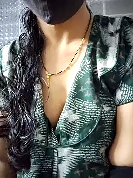 lovelygirl4567 online show from 01/14/25, 02:32