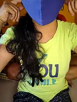 lovelygirl4567 online show from 02/04/25, 04:15