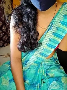 lovelygirl4567 online show from 02/10/25, 04:08