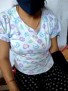 lovelygirl4567 online show from 02/15/25, 09:05