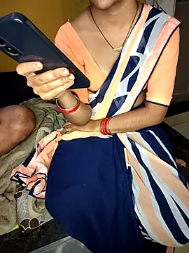 Snapshot of lovelygirl4567 chatting on 09/21/25, 03:24 lovelygirl4567 online show from 09/21/25, 03:24