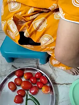 Snapshot of lovelygirl4567 chatting on 11/01/25, 03:41 lovelygirl4567 online show from 11/01/25, 03:41