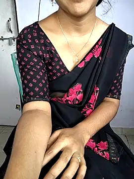 Snapshot of lovelygirl4567 chatting on 11/27/25, 06:26 lovelygirl4567 online show from 11/27/25, 06:26