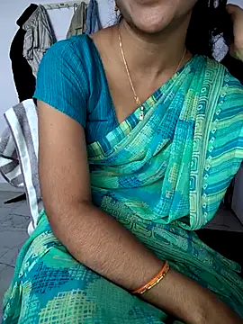 Snapshot of lovelygirl4567 chatting on 12/03/25, 06:32 lovelygirl4567 online show from 12/03/25, 06:32