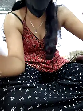 lovelygirl4567 online show from 04/07/26, 05:35