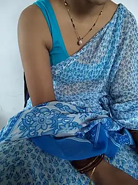 lovelygirl4567 online show from 07/09/26, 05:44