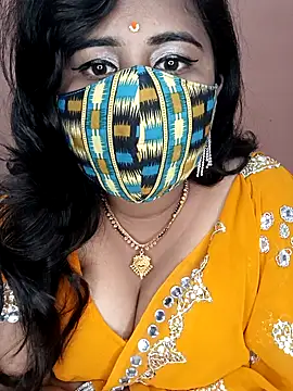 Snapshot of Lovely-Shivani chatting on 02/11/25, 04:46 Lovely-Shivani online show from 02/11/25, 04:46