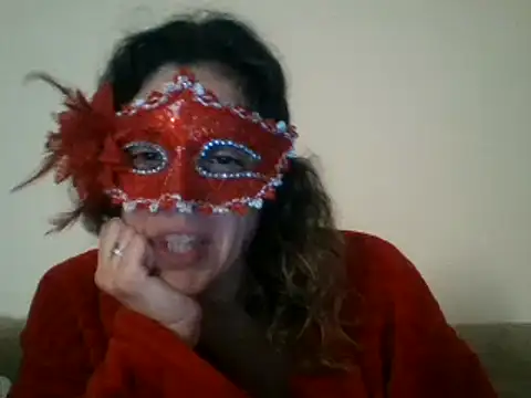 Snapshot of couple-tuga chatting on 02/01/25, 12:40 couple-tuga online show from 02/01/25, 12:40