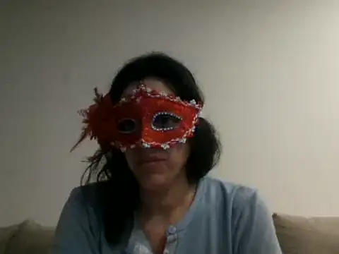 Snapshot of couple-tuga chatting on 02/10/25, 09:58 couple-tuga online show from 02/10/25, 09:58