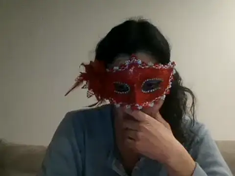 Snapshot of couple-tuga chatting on 02/13/25, 09:38 couple-tuga online show from 02/13/25, 09:38