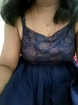 Snapshot of Tamil_Vishalini chatting on 10/09/25, 06:33 Tamil Vishalini online show from 10/09/25, 06:33