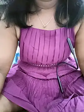 Snapshot of Tamil_Vishalini chatting on 10/26/25, 03:12 Tamil Vishalini online show from 10/26/25, 03:12