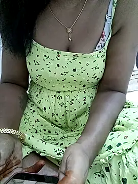 Tamil Vishalini online show from 05/18/26, 03:51