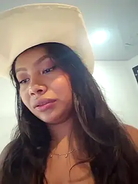 Snapshot of PaulaOrtiz_1 chatting on 02/27/26, 12:49 PaulaOrtiz 1 online show from 02/27/26, 12:49