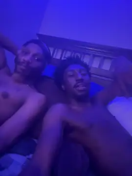 Snapshot of PlayboySavageX chatting on 02/15/25, 10:33 PlayboySavageX online show from 02/15/25, 10:33