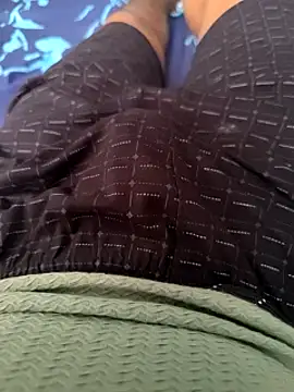 Snapshot of rashnak chatting on 02/15/25, 06:55 rashnak online show from 02/15/25, 06:55