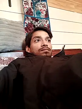 Snapshot of Tarun_0026 chatting on 11/24/25, 09:31 Tarun 0026 online show from 11/24/25, 09:31