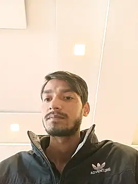 Snapshot of Tarun_0026 chatting on 11/29/25, 05:54 Tarun 0026 online show from 11/29/25, 05:54