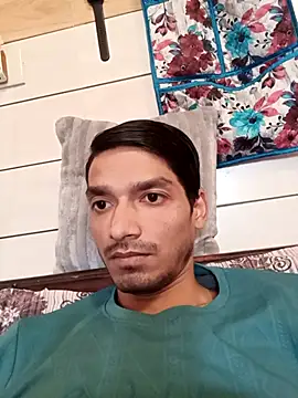 Snapshot of Tarun_0026 chatting on 12/01/25, 06:40 Tarun 0026 online show from 12/01/25, 06:40