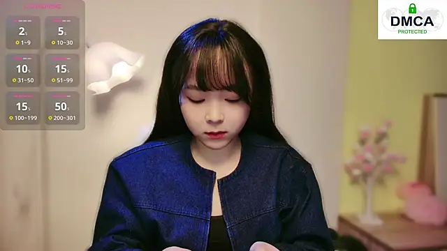 Snapshot of Chenjing0 chatting on 01/05/25, 04:58 Chenjing0 online show from 01/05/25, 04:58