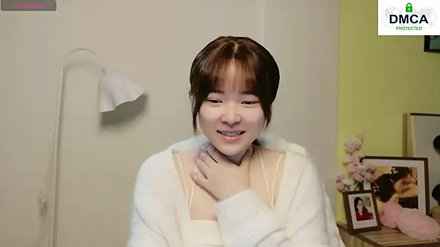 Snapshot of Chenjing0 chatting on 03/04/25, 06:04 Chenjing0 online show from 03/04/25, 06:04