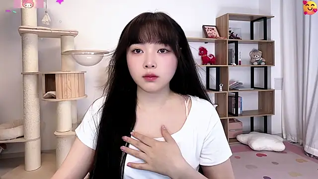 Chenjing0 online show from 07/09/26, 12:42