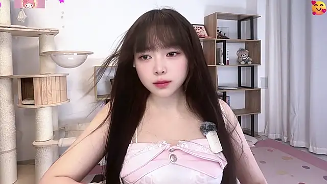 Chenjing0 online show from 07/18/26, 12:53