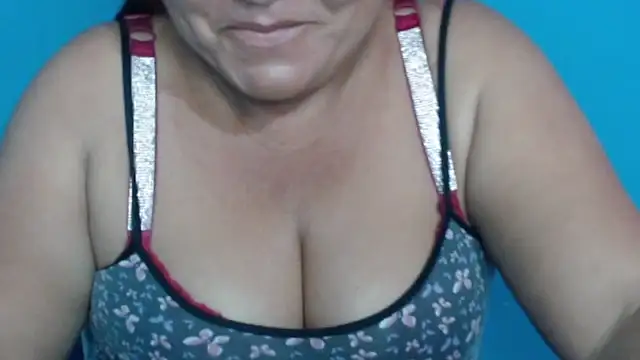 Dirtydiva1 online show from 01/01/25, 12:55