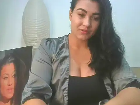 Snapshot of TheTopSecret chatting on 02/12/25, 08:07 TheTopSecret online show from 02/12/25, 08:07