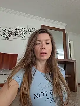 karina warthon online show from 05/24/26, 05:40