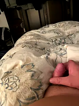 Snapshot of gamdschie49 chatting on 09/17/25, 07:59 gamdschie49 online show from 09/17/25, 07:59