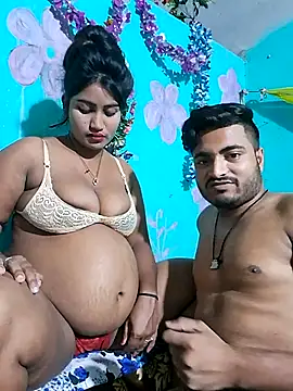 Snapshot of SEXY-CHAHAT chatting on 10/24/25, 03:58 SEXY-CHAHAT online show from 10/24/25, 03:58